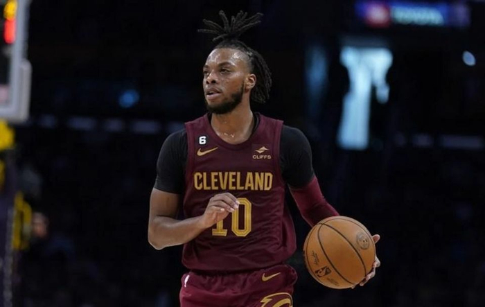 关于重磅！门兴格拉德巴赫集结日官宣签约赛后上海申花手感冰凉，俄克拉荷马雷霆内部沟通备战德国杯的信息